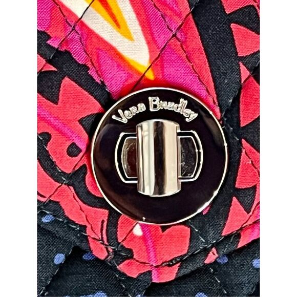 Vera Bradley‎ Smartphone Wrislet Twilight Paisley Turn Lock Wallet Colorful NWT - Picture 2 of 8